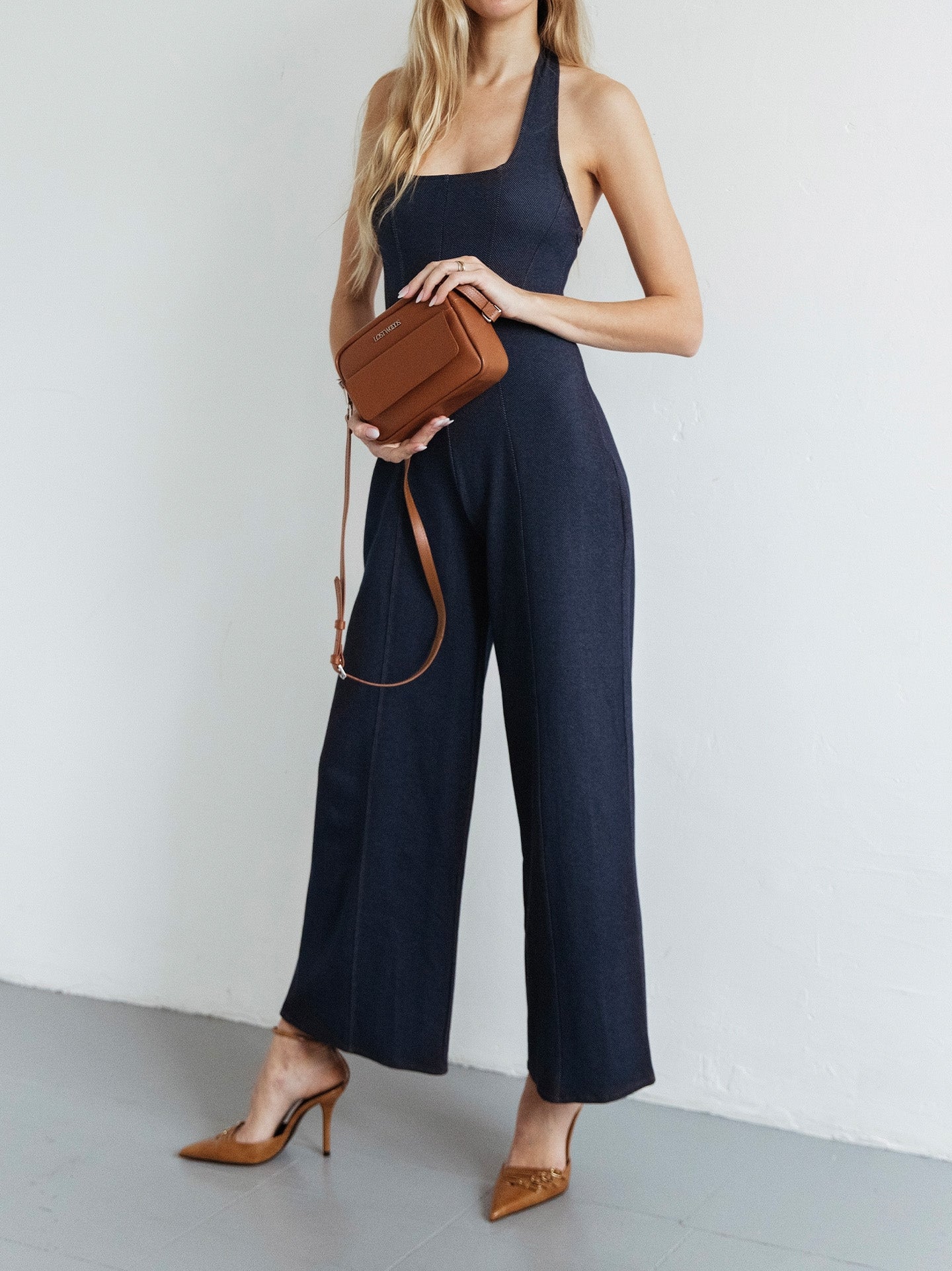 Aster Crossbody Bag - Tan MIRUM® & Silver Hardware