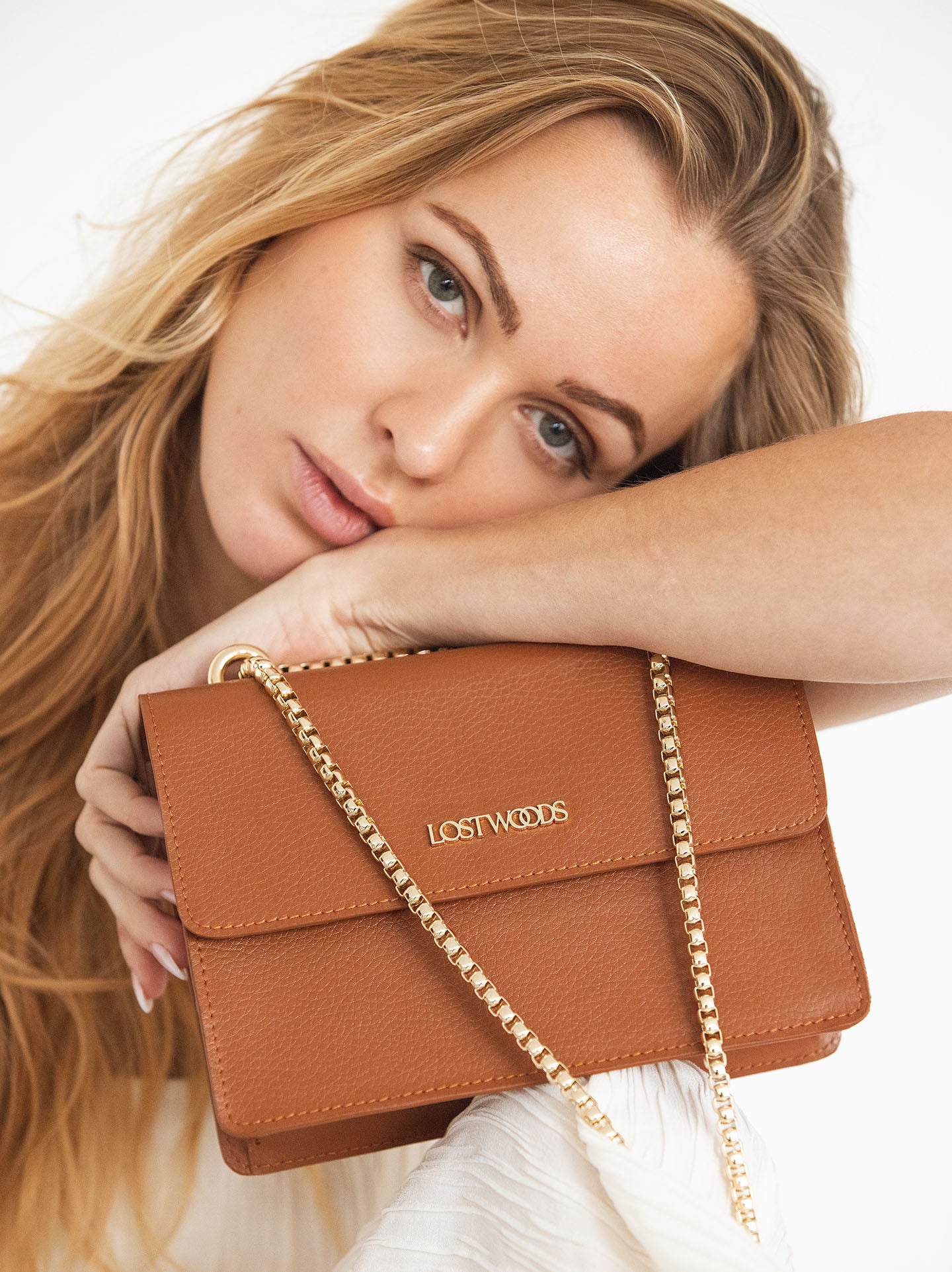 Willow Chain Bag - Tan MIRUM® & Gold Hardware